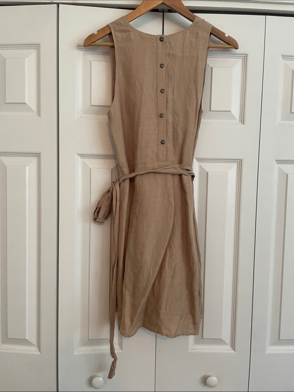 New Astr the Label Odette Linen Blend Wrap Dress size Small - Picture 9 of 12